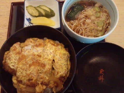 �ɓ������ʐ^�@�N���b�N�ő傫���Ȃ�܂�